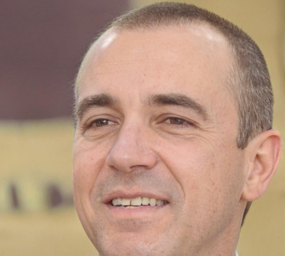 Carlos Mendoza